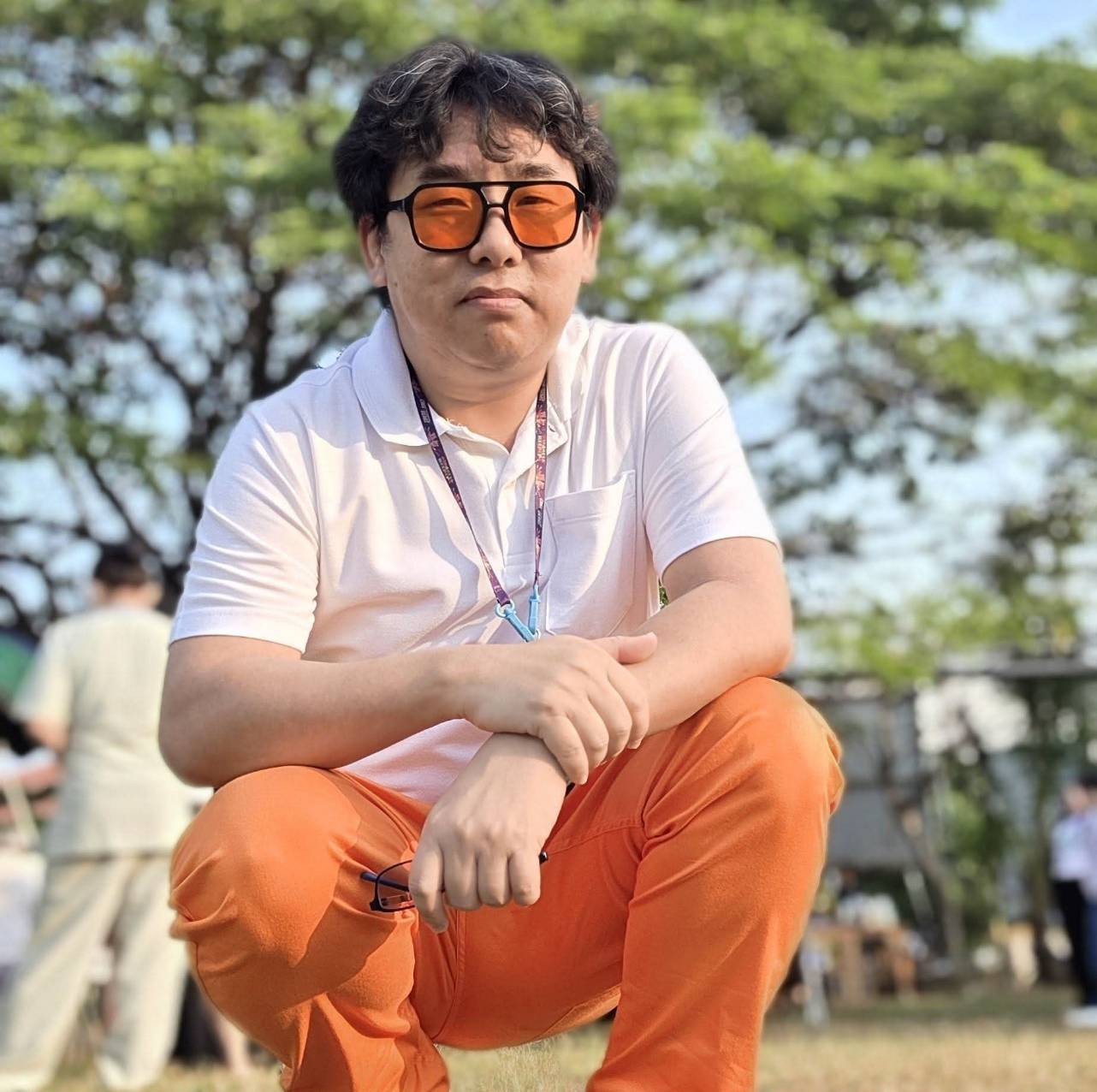 ครูอั๋น - นายสุรเชษฐ์ กฤชแสงโชติ